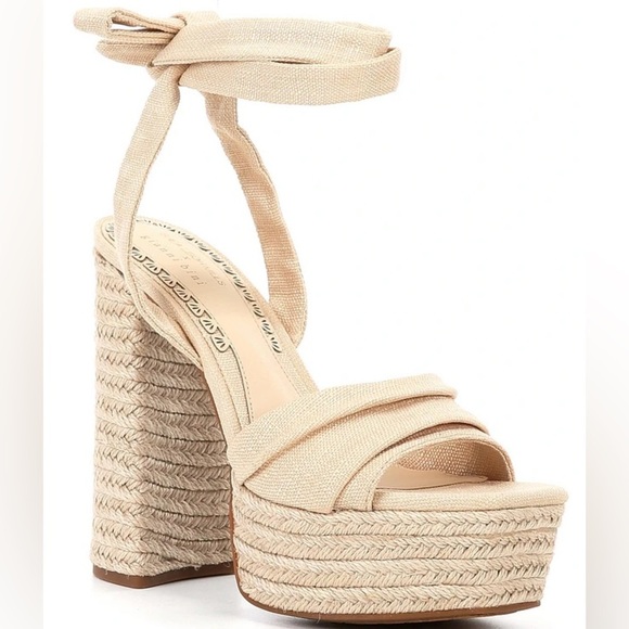 Gianni Bini Beige Lace Up Ankle Strap Platform Heels Size 9.5 - Picture 2 of 7